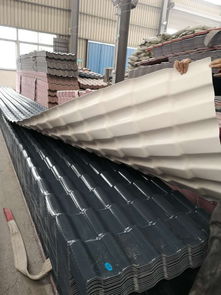 四川小區車棚采用樹脂瓦 美觀耐用，防腐耐候的智慧選擇